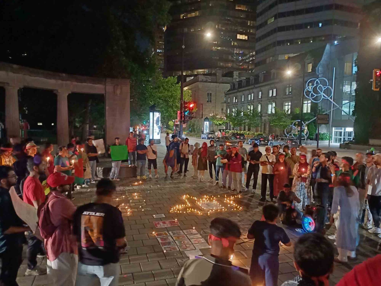 Vigil in Montréal in support of the student movement, summer 2024 © Moinak Banerjee