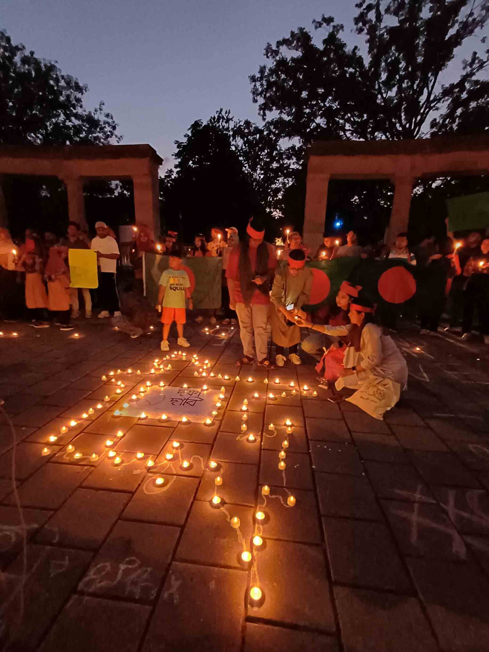 Vigil in Montréal in support of the student movement, summer 2024 © Moinak Banerjee